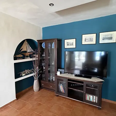 Nyaraló Eirinis House *